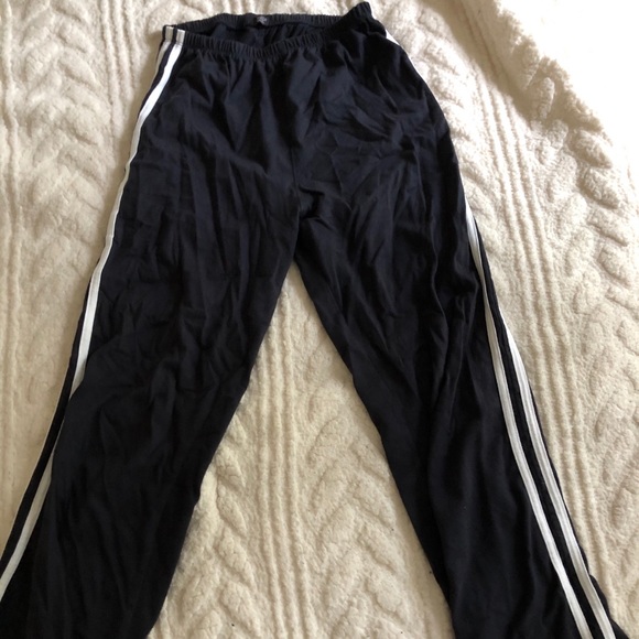 sweats - Picture 2 of 3